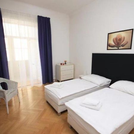 Leo Apartments Old Town Prague Extérieur photo
