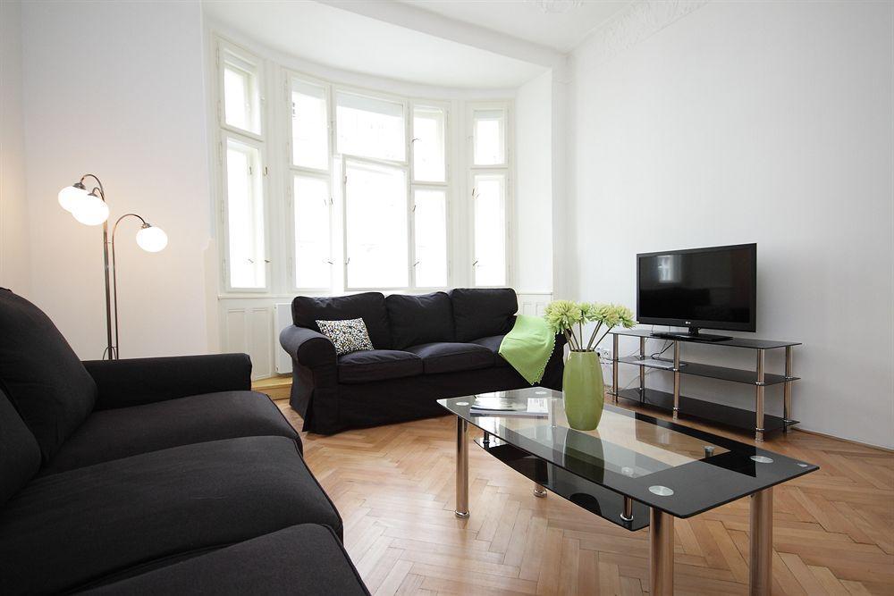 Leo Apartments Old Town Prague Extérieur photo