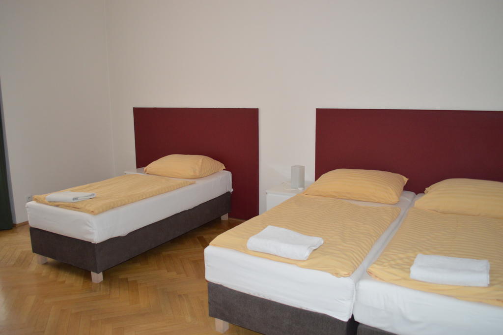 Leo Apartments Old Town Prague Extérieur photo