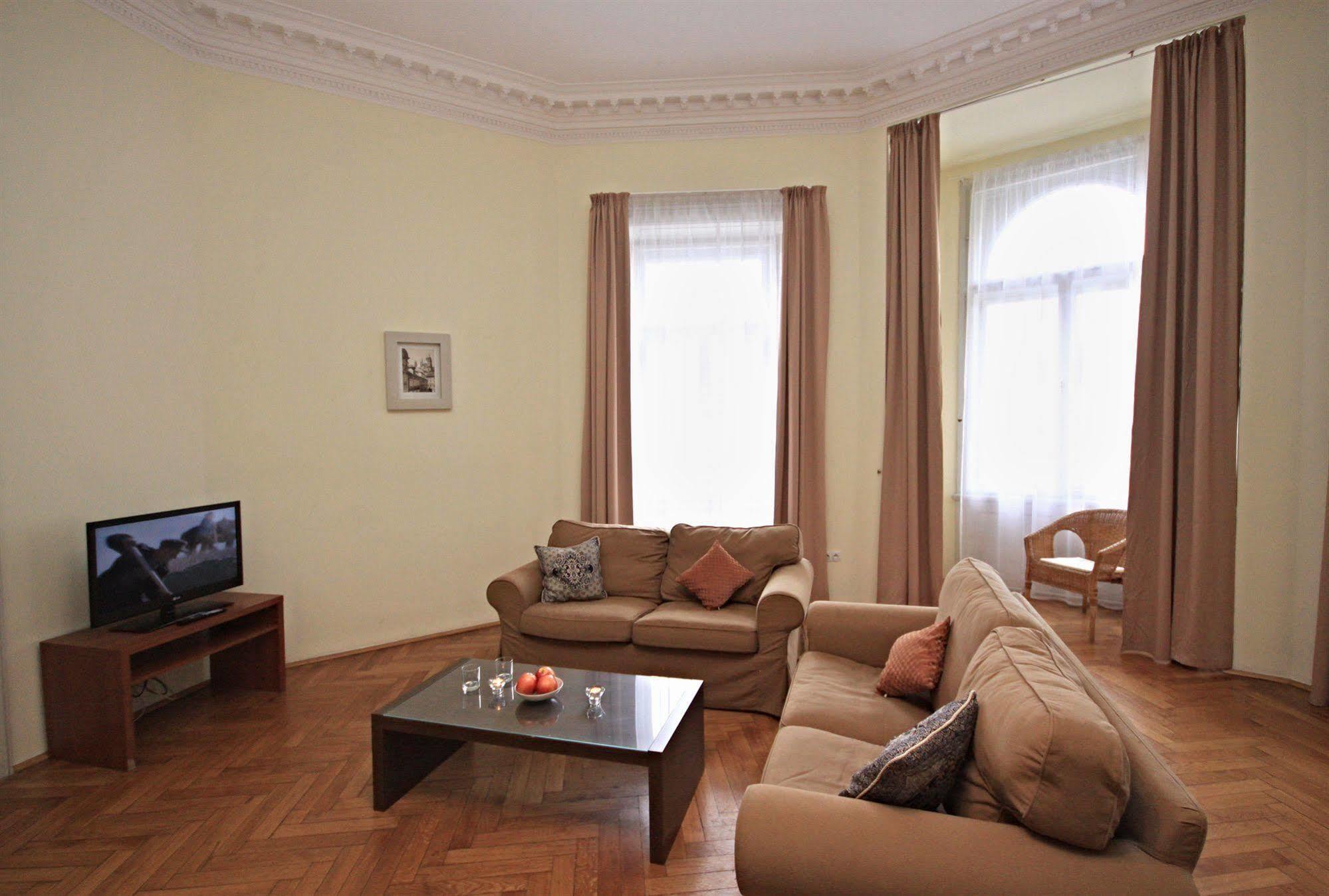 Leo Apartments Old Town Prague Extérieur photo