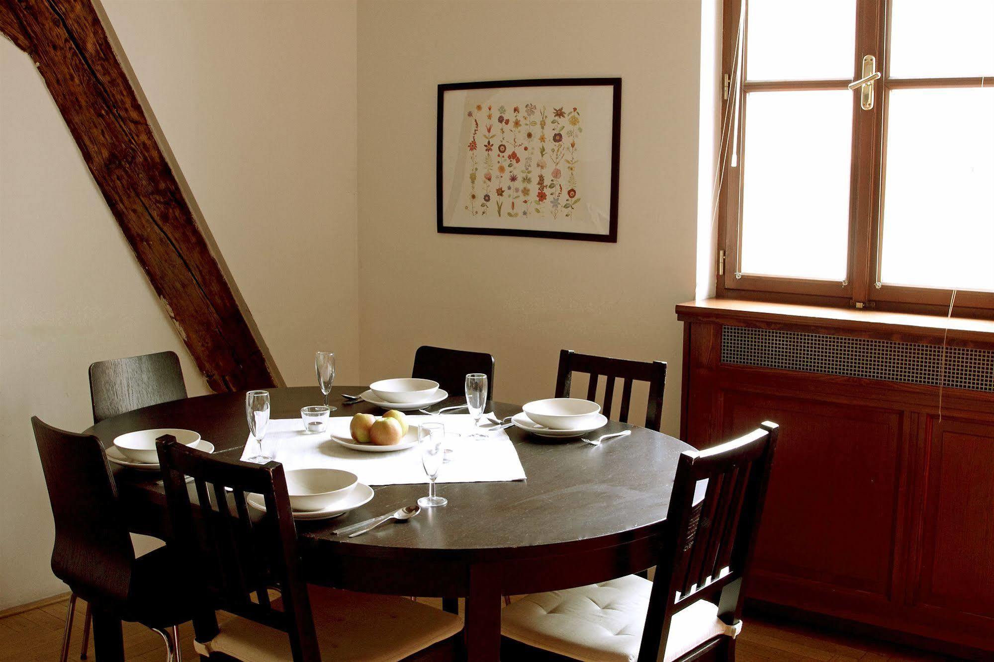 Leo Apartments Old Town Prague Extérieur photo