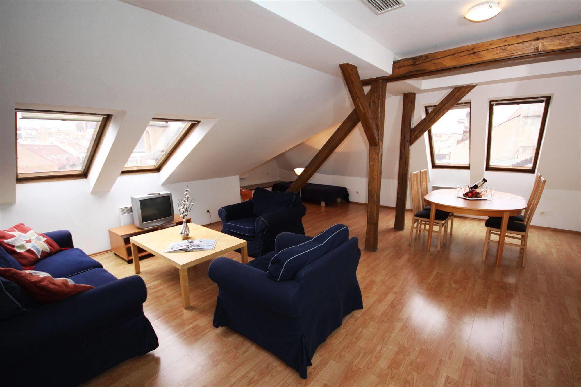 Leo Apartments Old Town Prague Extérieur photo