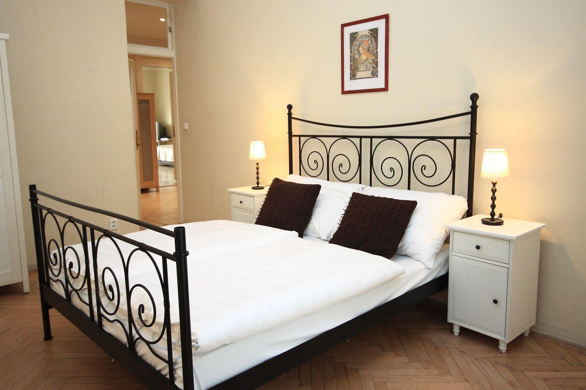 Leo Apartments Old Town Prague Extérieur photo