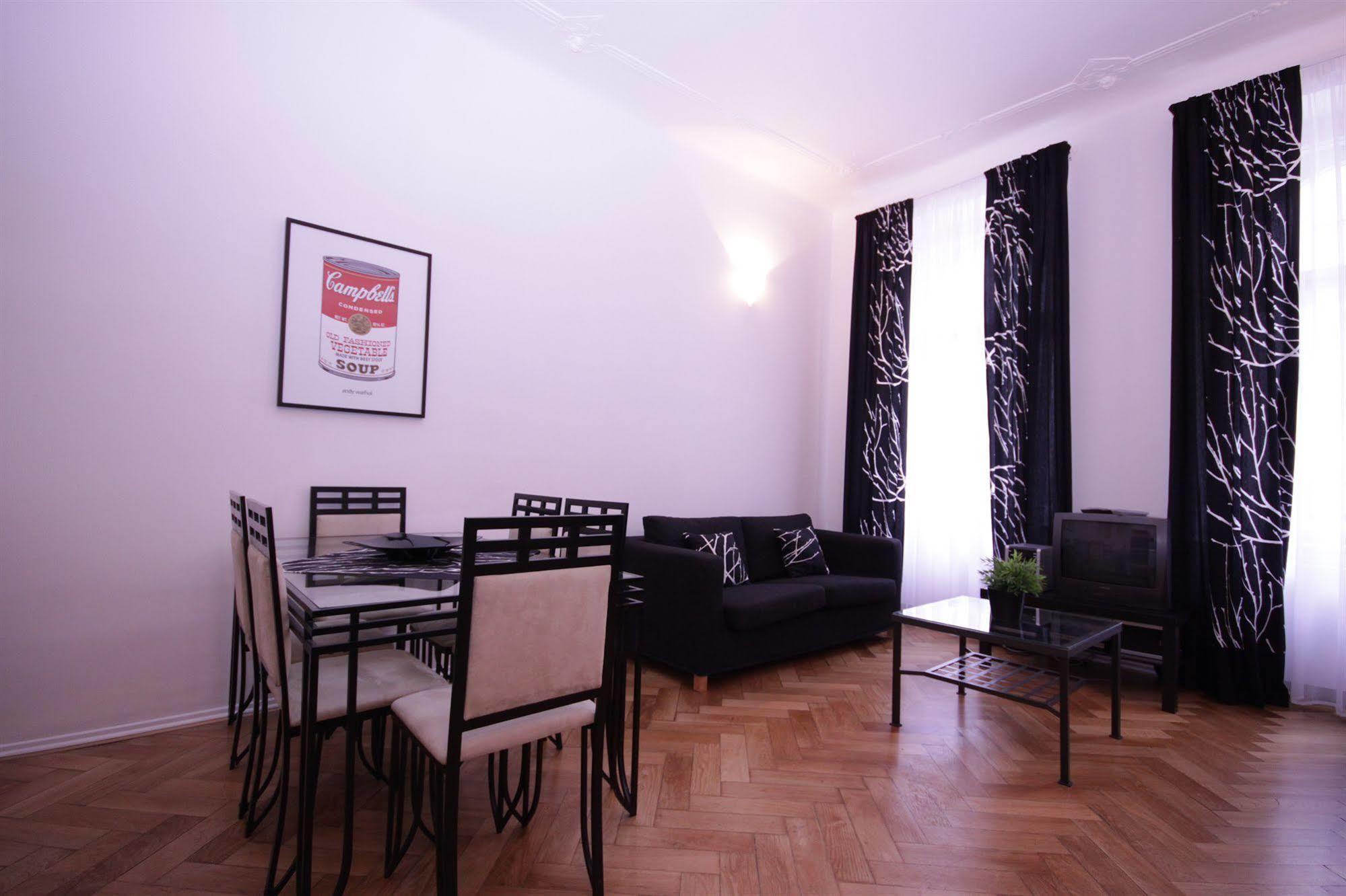 Leo Apartments Old Town Prague Extérieur photo